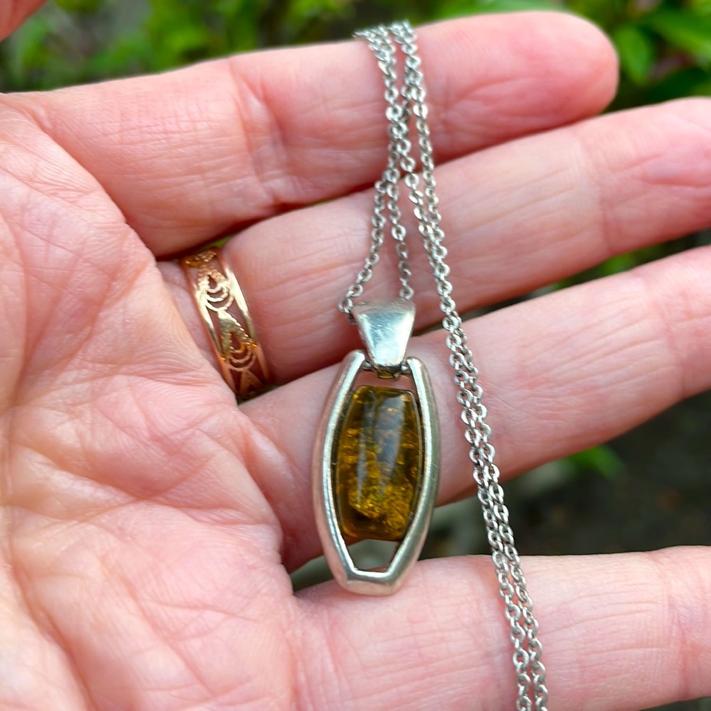 Vintage sterling silver necklace with Baltic amber